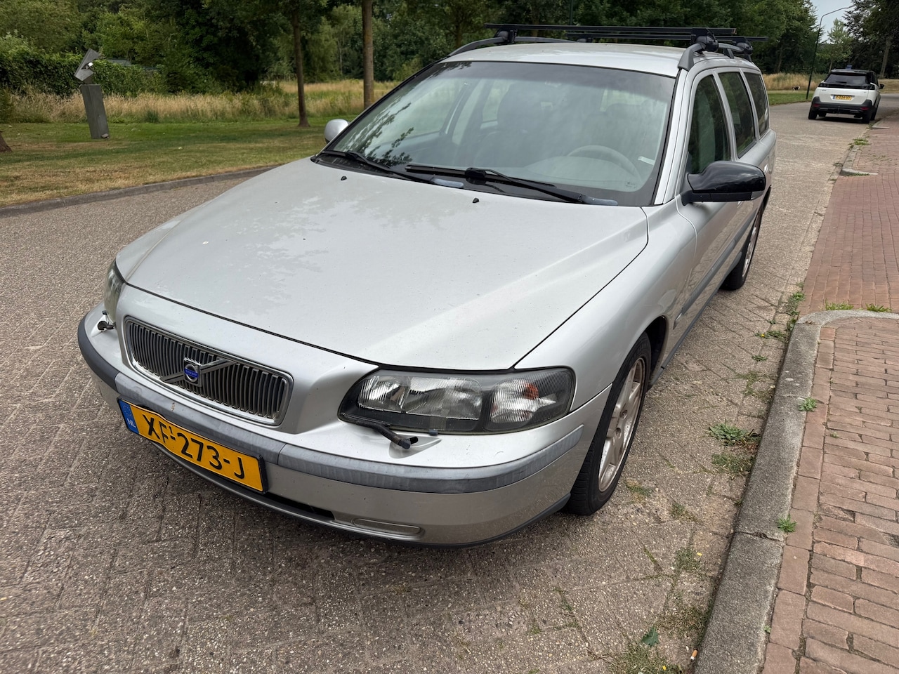 Volvo V70 - 2.4 2.4 - AutoWereld.nl