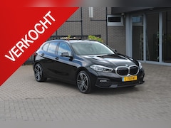 BMW 1-serie - 116i Business Edition 18 inch/navi/Led/NL Auto