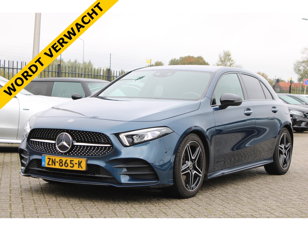 Mercedes-Benz A-klasse - 220 AUT7 AMG LINE NIGHT PAKKET SFEER CARPLAY KEY-LESS NL AUTO - AutoWereld.nl