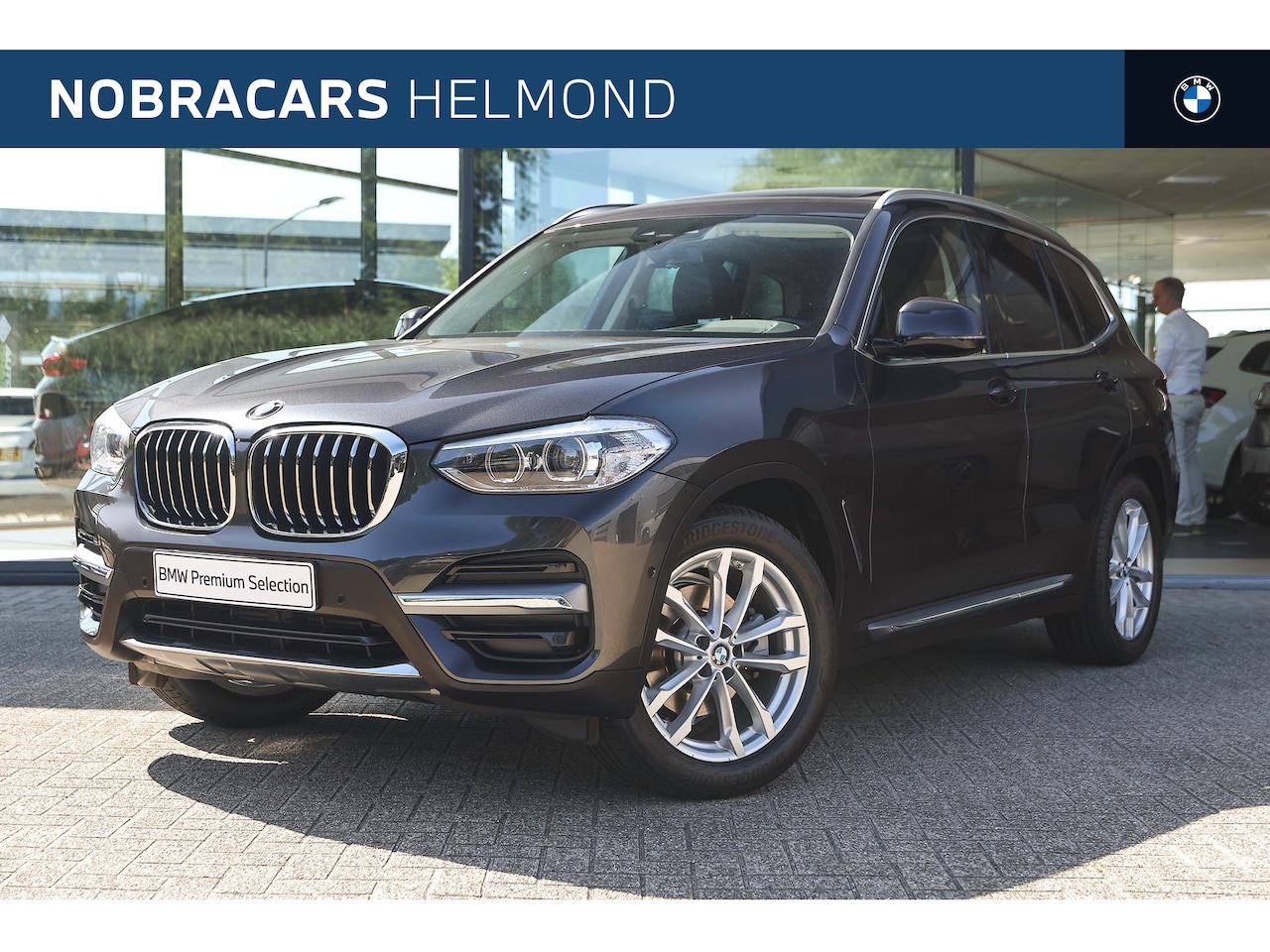 BMW X3 - xDrive20i Luxury Line Automaat / Panoramadak / Trekhaak / Achteruitrijcamera / Sportstoele - AutoWereld.nl