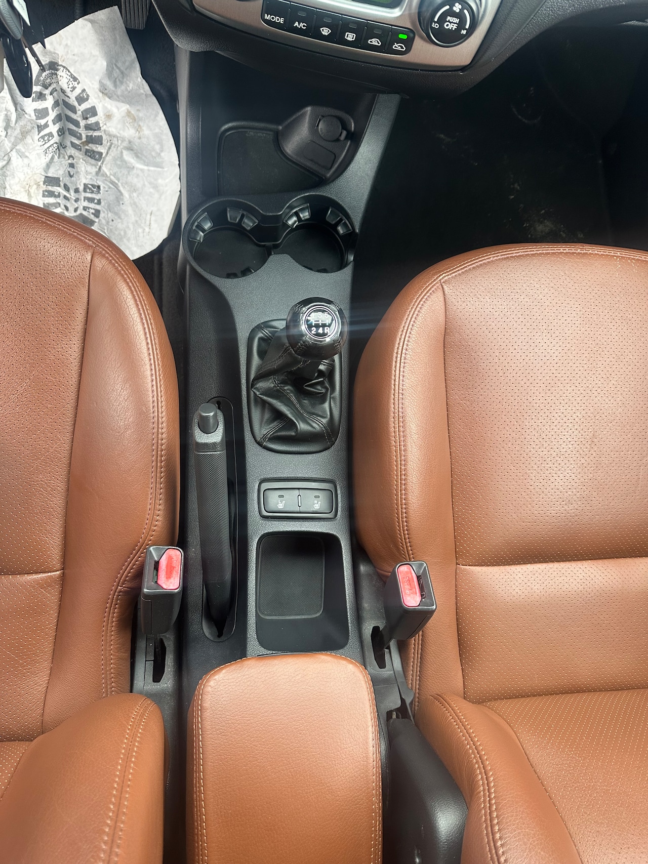 Kia Sportage - 2.0 CVVT X-ception