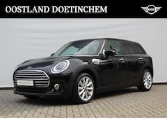 MINI Clubman - Cooper Automaat / Achteruitrijcamera / Comfort Access / LED / Comfortstoelen / Stoelverwar