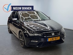 SEAT Leon - 1.5 TSI FR | Black on Black | Half leder | Adaptieve cruise |