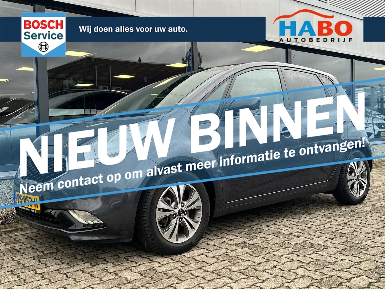 Kia Venga - 1.4 CVVT ECC/CRUISE/LM/NAVI/TREKHAAK/PANORAMADAK/BLUETOOTH - AutoWereld.nl