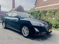 Ford Focus Wagon - 1.0 EcoBoost Titanium Business