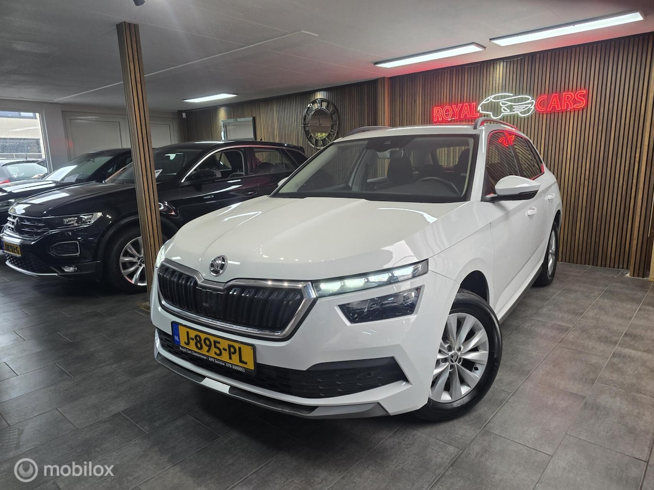 Skoda Kamiq - 1.0 TSI Sport Business /116 PK /Acc / Virtual Cocpit - AutoWereld.nl