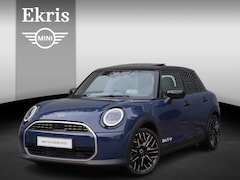 MINI Cooper - 5-deurs C Favoured Trim | Pakket L | Glazen panoramadak | Driving Assistant | Parking Assi