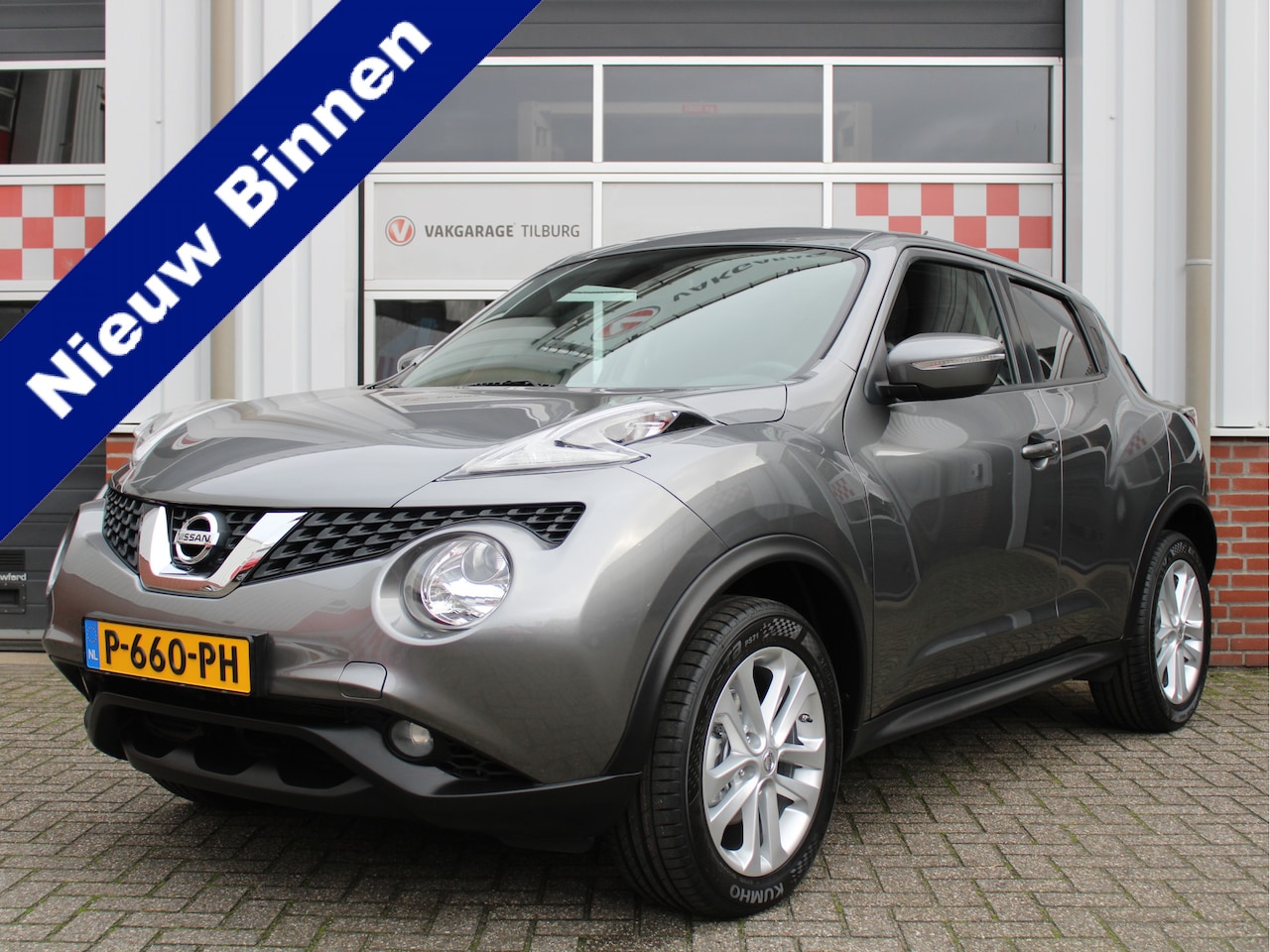 Nissan Juke - 1.6 Acenta Automaat /NAVI/Climate/Cruise control/PDC/LED/17'LM/Bluetooth/ISOFIX/USB+AUX/Do - AutoWereld.nl