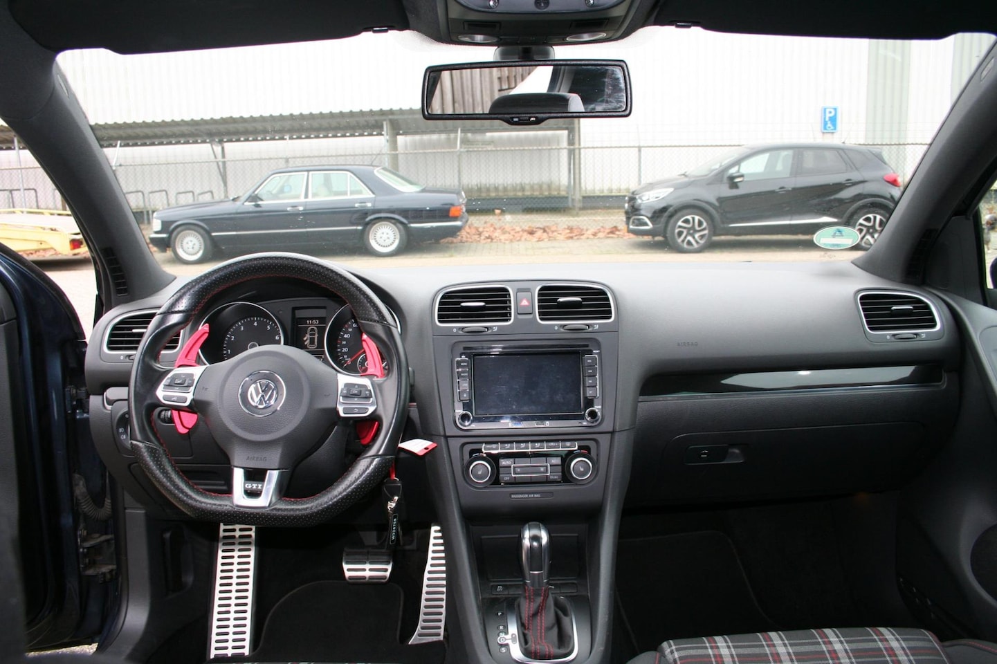 Volkswagen Golf - 2.0 GTI 2.0 GTI