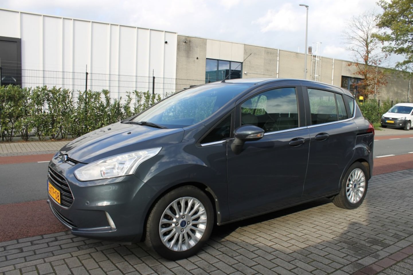 Ford B-Max - 1.0 EcoBoost Titanium 1.0 Eco Boost Titanium - AutoWereld.nl