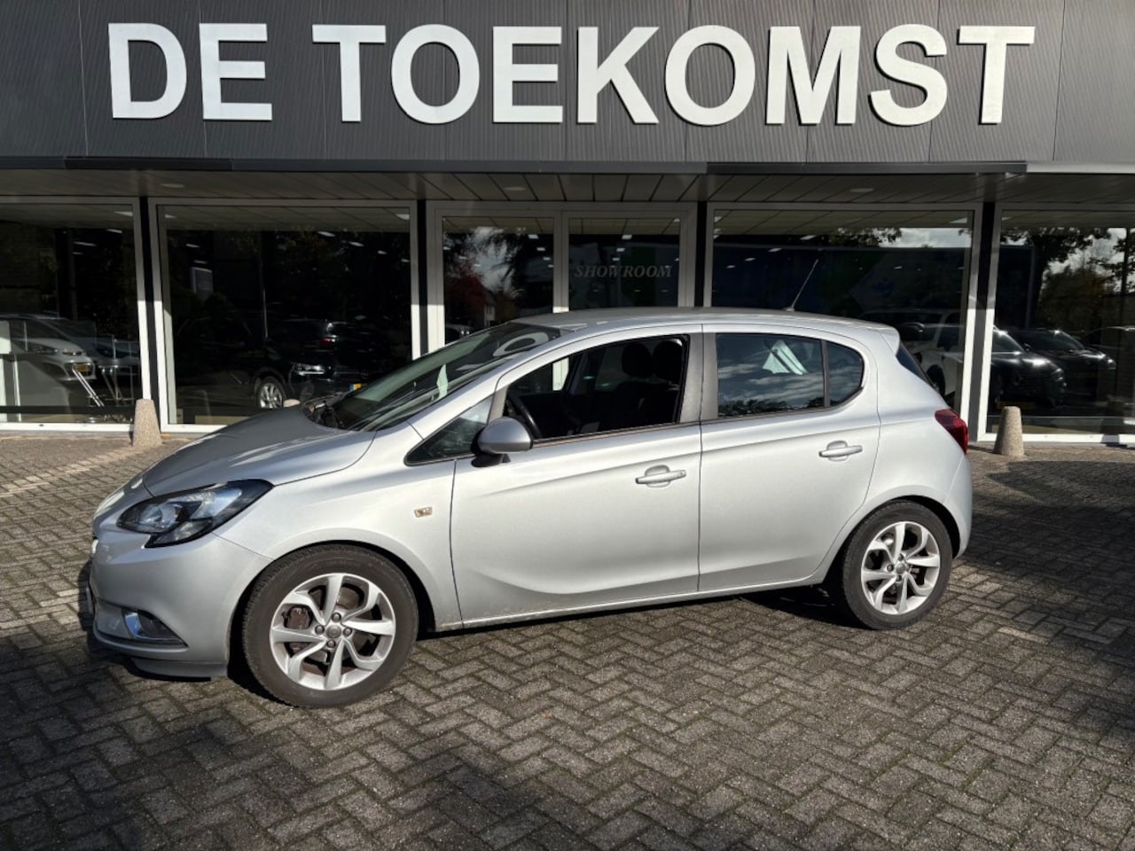 Opel Corsa - 1.3 CDTI Navigatie USB Airco Cruise APK 10-26 - AutoWereld.nl