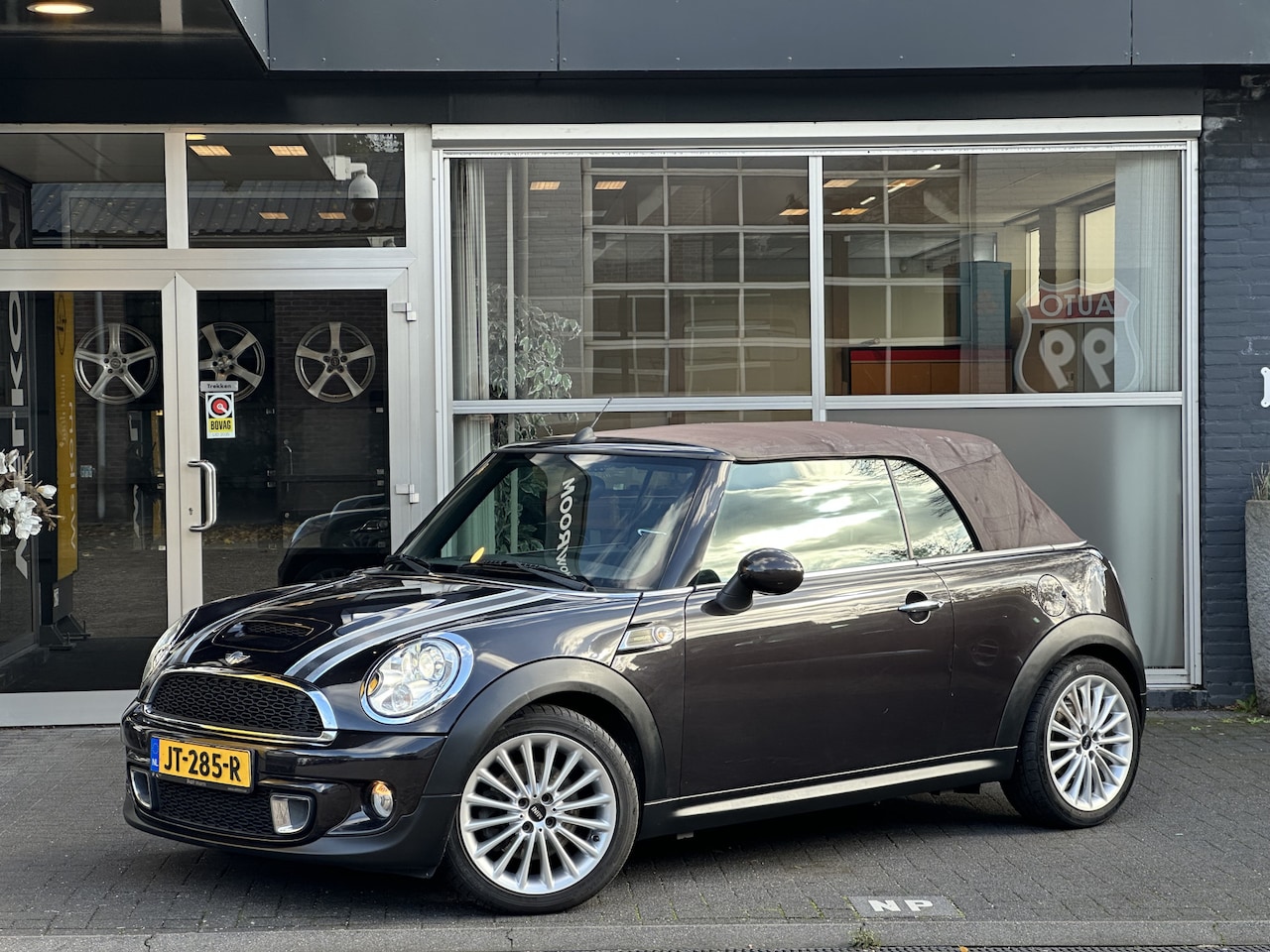 MINI Cabrio - Mini 1.6 Cooper S Chili CLIMA / CRUISE / NAVI / STOELVERWARMING - AutoWereld.nl