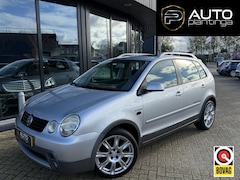 Volkswagen Polo - 1.4-16V FSI FUN 86PK | Nette Staat | NL AUTO | Trekhaak | Luxe Sport Stoelen | Airco | Cru