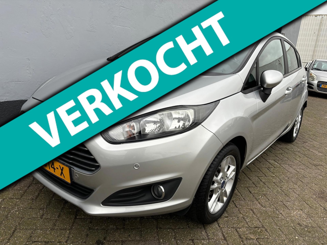 Ford Fiesta - 1.0 Titanium 5-Deurs - Airco - LMV - AutoWereld.nl