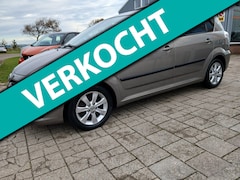 Toyota Verso - 1.6 VVT-i Luna
