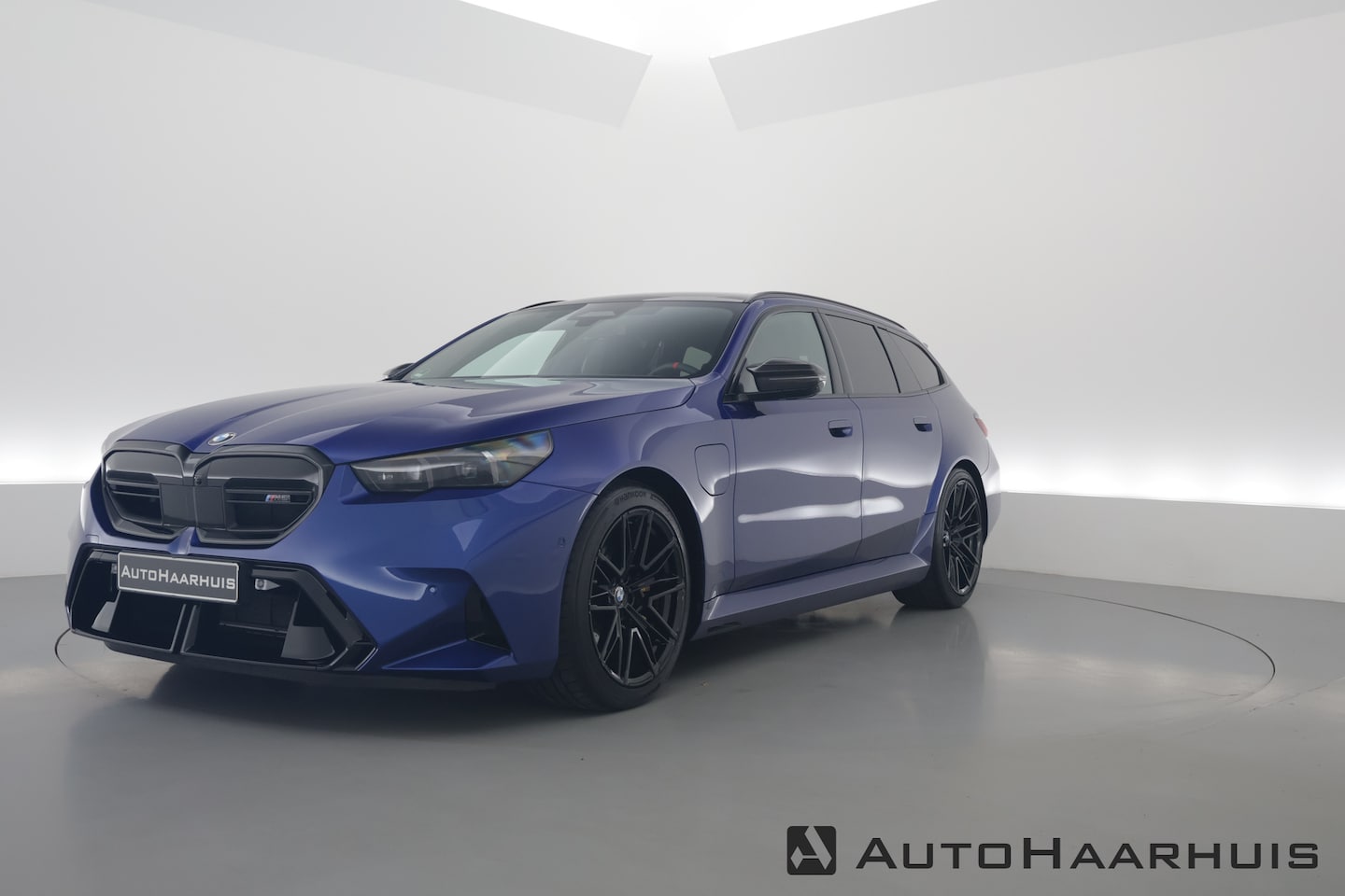 BMW 5-serie Touring - M5 727pk | Ultimate Pack | Keramisch | Bowers & Wilkins | M Marina Bay | Pano | Carbon - AutoWereld.nl