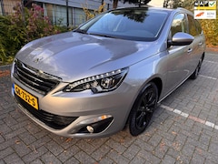 Peugeot 308 SW - 1.2 PureTech Blue Lease Premium / Automaat / Xenon / Pano’dak