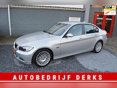 BMW 3-serie - 318i Business Line Airco Leer Navi Stuurbekrachtiging