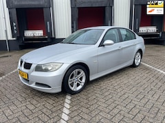 BMW 3-serie - 318i Business Line