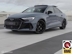 Audi RS3 - 2.5 TFSI RS 3 quattro - LIMOUSINE - 400PK - PANO - HUD - SONOS