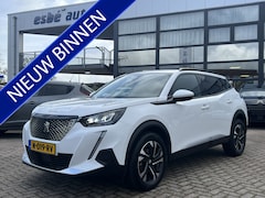 Peugeot 2008 - 1.2 Turbo 100 pk Allure Navigatie Climate Control Parkeersensoren Carplay Android Lichtmet