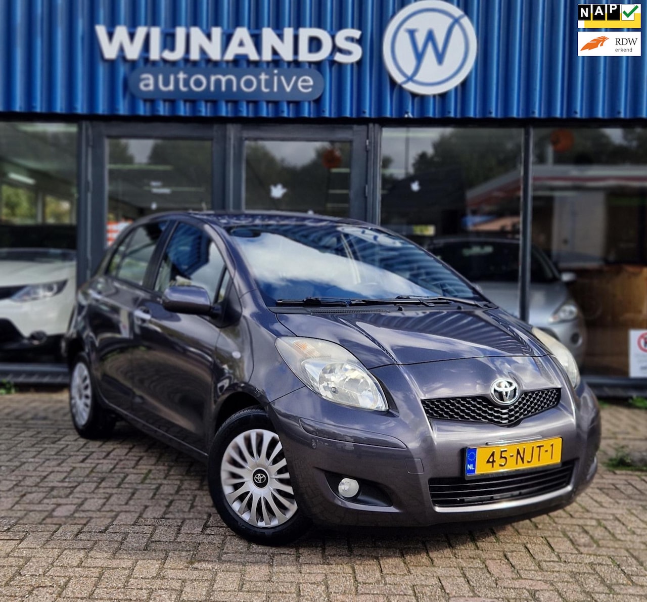 Toyota Yaris - 1.3 VVTi Aspiration APK Clima Elektr. Raam/spie - AutoWereld.nl