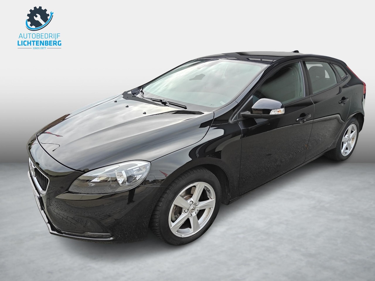 Volvo V40 - 2.0 T2 Momentum 2.0 T2 Momentum - AutoWereld.nl