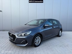Hyundai i30 - 1.4 |Stoelverw|Camera|Dealer Ond.|Carplay