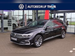 Volkswagen Passat Variant - 1.4 TSI PHEV GTE Business DCC adaptief onderstel area view rondom zicht camera vol lederen
