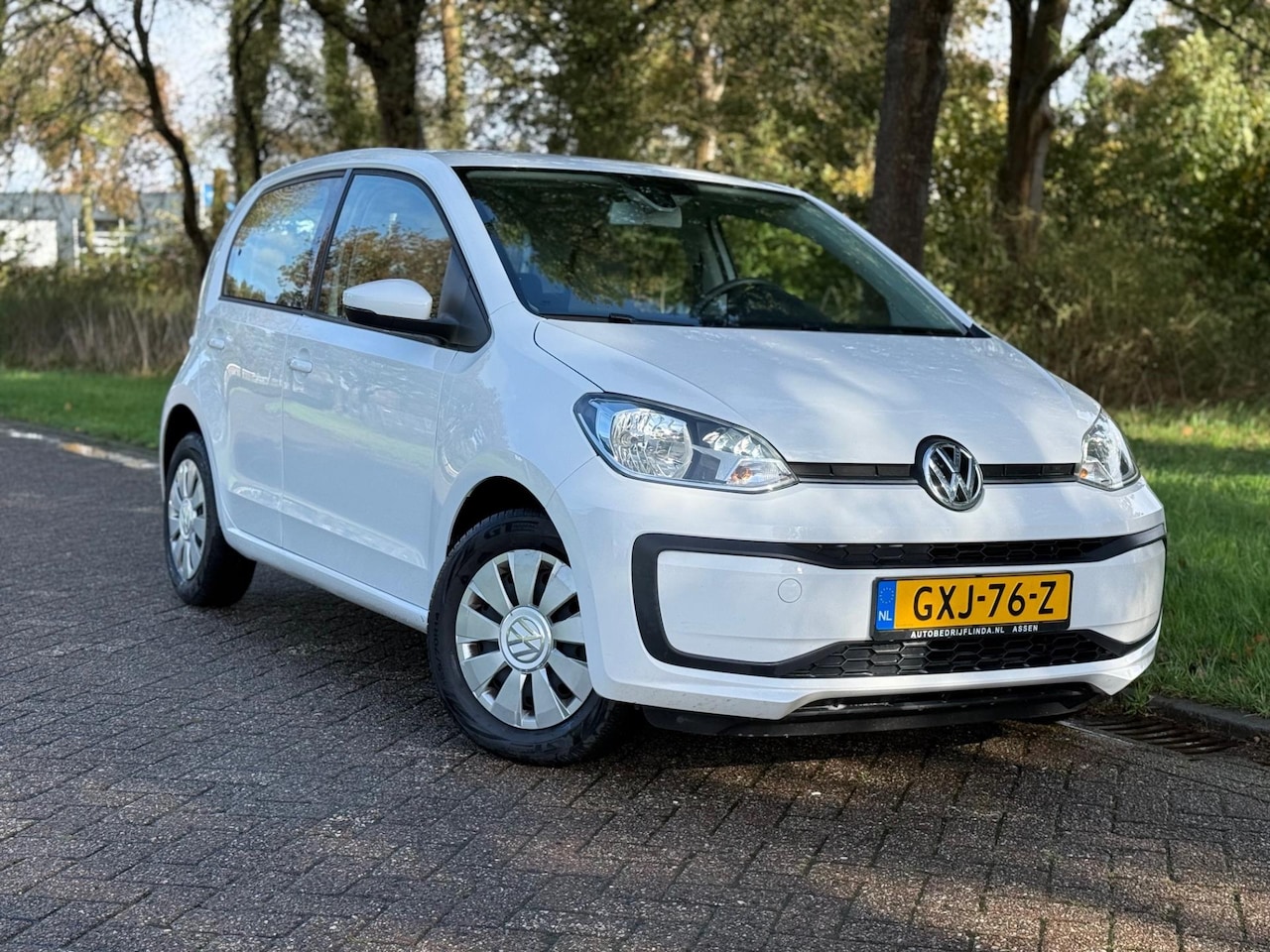 Volkswagen Up! - 1.0 BMT! (bj 2018) AIRCO / CRUISE / PDC - AutoWereld.nl