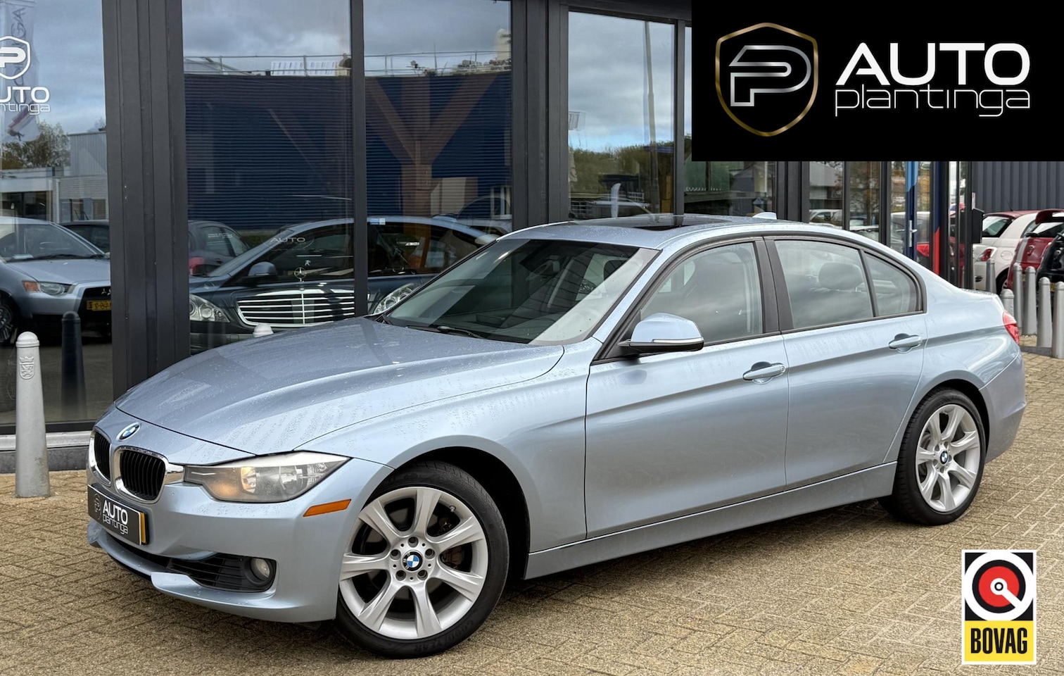 BMW 3-serie - 328i xDrive High Executive 245PK | Automaat | Elektrisch Glazen Schuif-/Kanteldak | Memory - AutoWereld.nl