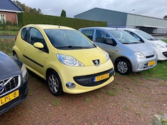Peugeot 107 - 1.0 12V XS 68PK 3DRS Airco Koopje