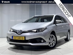 Toyota Auris Touring Sports - 1.8 Hybrid Dynamic | Trekhaak | Dealer onderhouden |