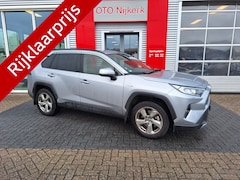 Toyota RAV4 - 2.5 Hybrid AWD Dynamic Plus met trekhaak (1650 kg trekgewicht)