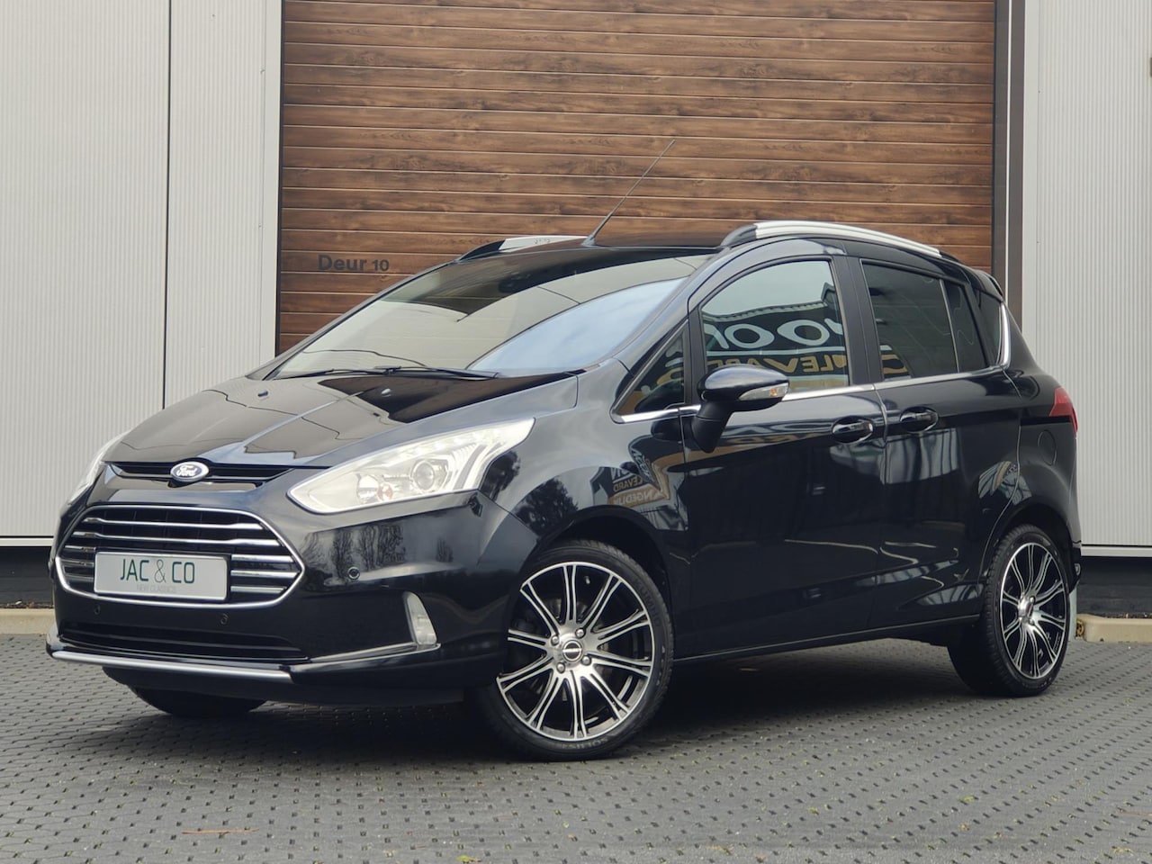 Ford B-Max - 1.6 TI-VCT Titanium - Zwart leer - Navi - Stoelverwarming - AutoWereld.nl