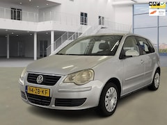 Volkswagen Polo - 1.4-16V Optive Airco NAP APK
