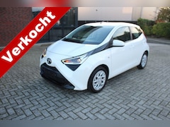 Toyota Aygo - 1.0 VVT-i x-cite Airco-Camera 17.000 KM