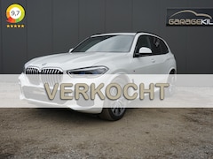 BMW X5 - xDrive40i High Executive M-Sport / Dealer onderh. / Pano / Harman-Kardon / Luchtvering / H