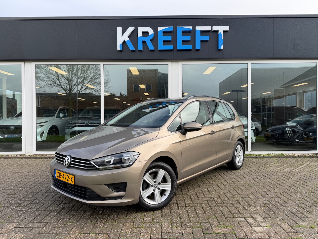 Volkswagen Golf Sportsvan - 1.2 TSI Highline Automaat - AutoWereld.nl