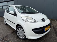 Peugeot 107 - 1.0-12V XR * APK * AIRCO * ELEK RAMEN