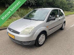 Ford Fiesta - 1.3 Style Nieuwe APK