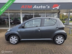 Toyota Aygo - 1.0-12V Access 5 Drs Airco Apk KM NAP+Boekjes