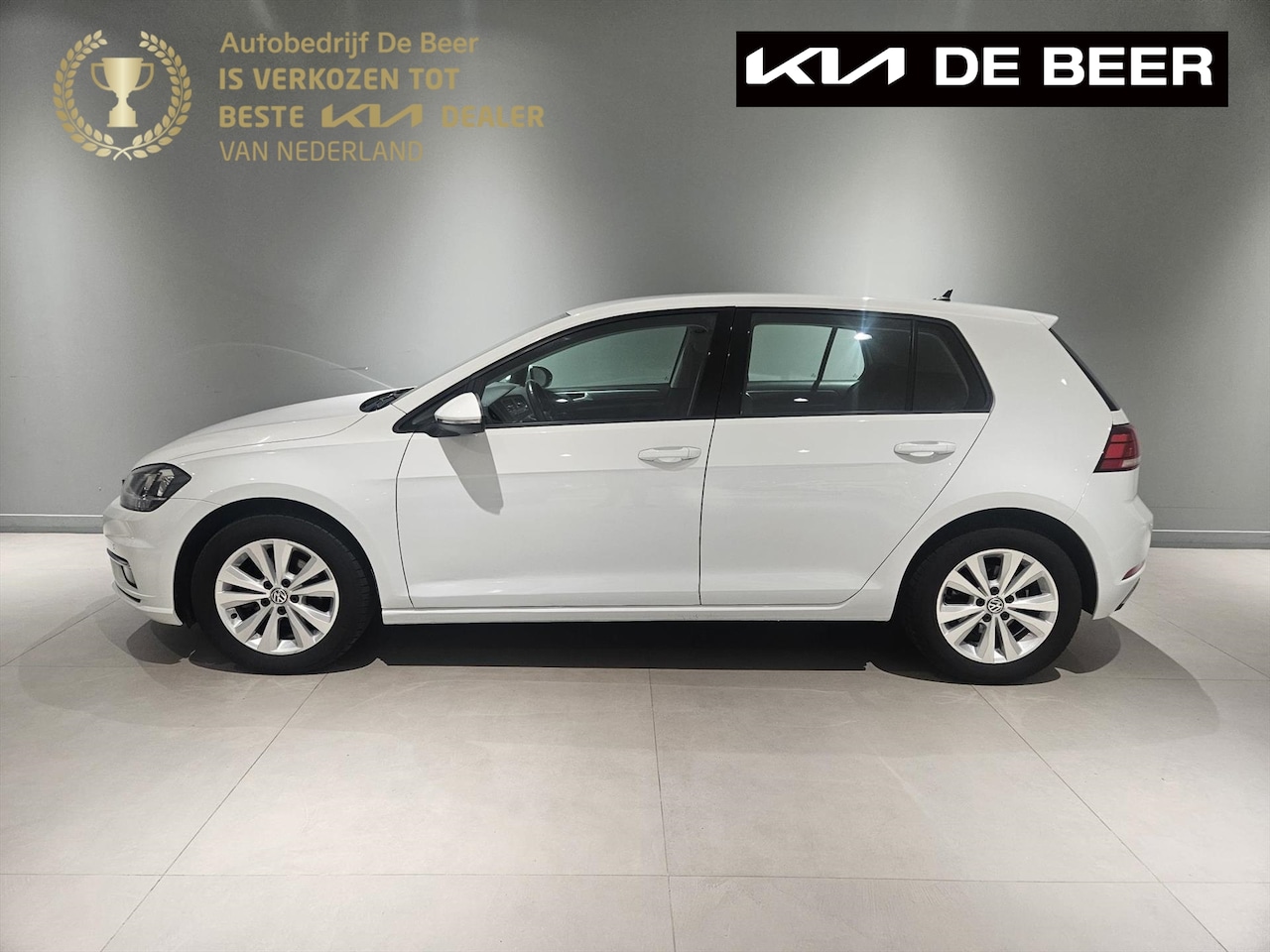 Volkswagen Golf - Vii 1.0 TSI 110pk 5D Comfortline Business Navi/ Clima/ Cruise - AutoWereld.nl