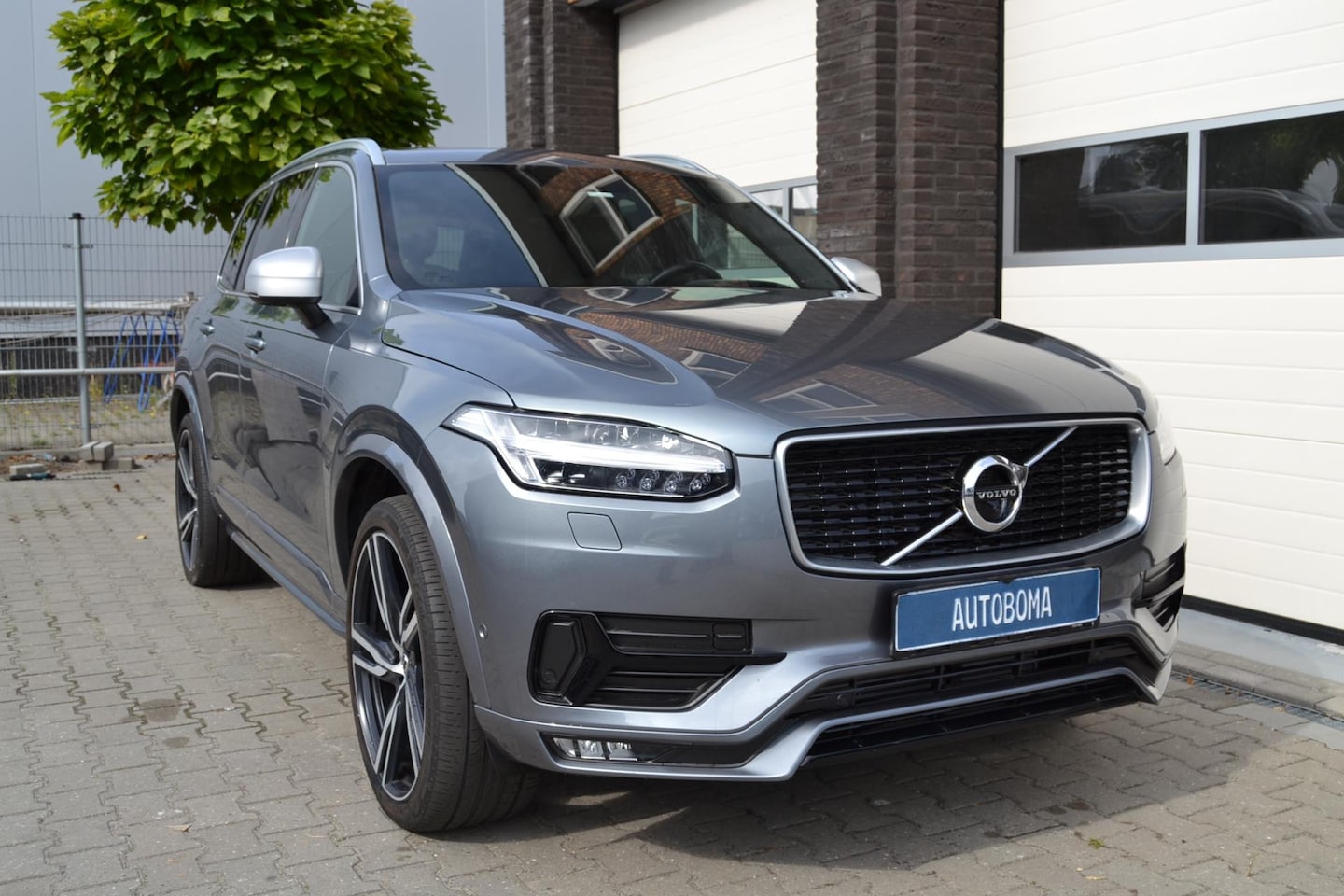 Volvo XC90 - 2.0 T8 Twin Engine AWD R-Design 2.0 T8 Twin Engine AWD R-design, 360 camera, Head-up - AutoWereld.nl