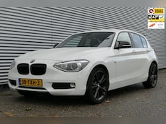 BMW 1-serie - 116i Business+ NAP LED Navi Cruise