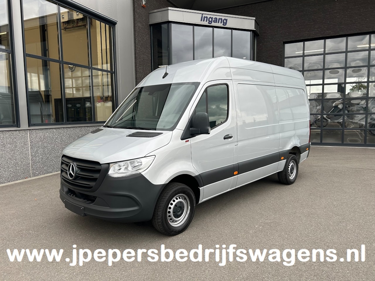 Mercedes-Benz Sprinter - 317 CDI L2 H2 MBUX / Camera / Carplay navigatie / Cruise control / Airco - AutoWereld.nl