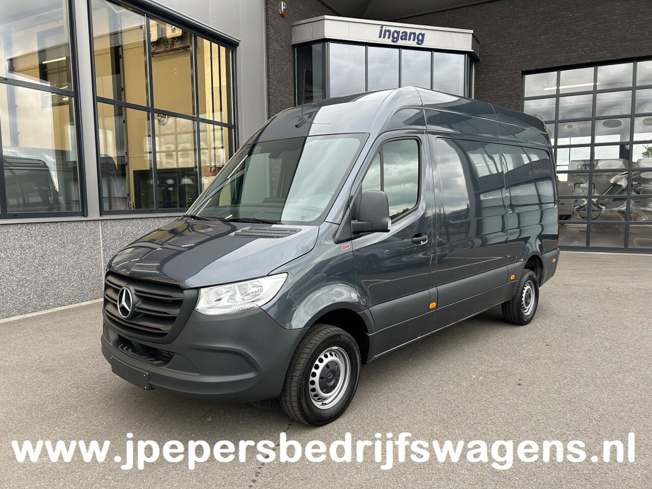 Mercedes-Benz Sprinter - 317 CDI L2 H2 MBUX / Camera / Carplay navigatie / Cruise control / Airco - AutoWereld.nl