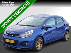 Kia Rio - 1.2 CVVT Plus Pack | Parrot | Sport uiterlijk |