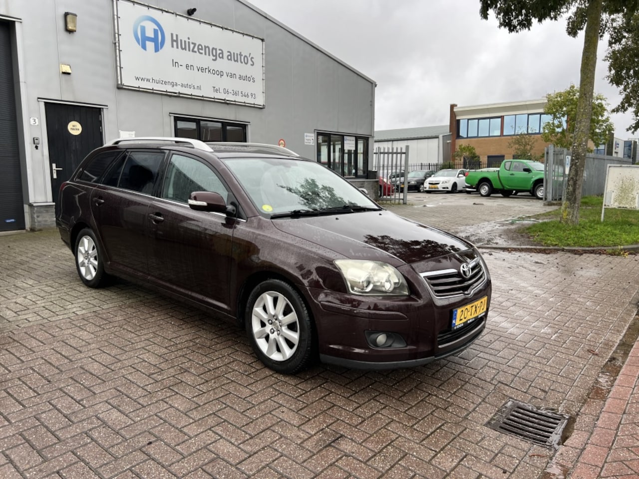 Toyota Avensis Wagon - 2.0 VVTi Luna | CLIMA| LEER| APK:05-03-2026 - AutoWereld.nl