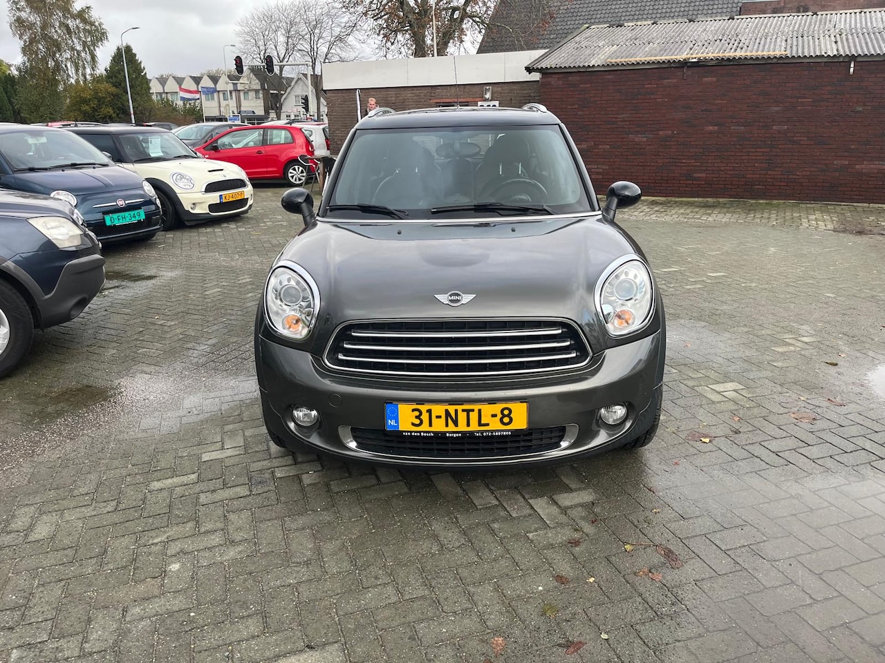 MINI Countryman - Mini 1.6 Cooper Chili ecc lm velgen leer - AutoWereld.nl